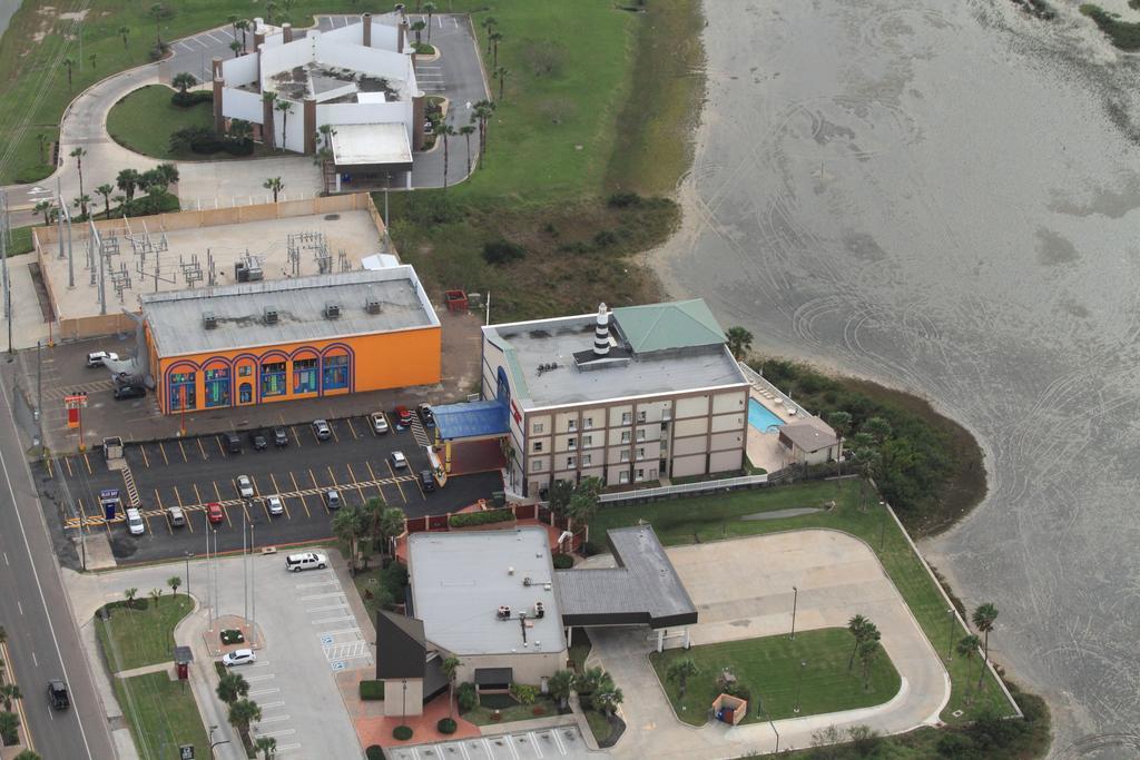 Blue Bay Inn And Suites South Padre Island Exterior foto